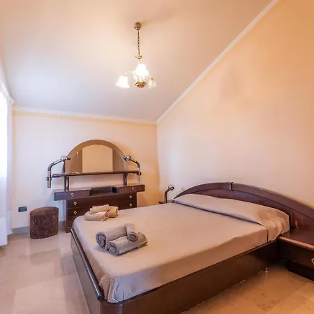 Dell'edera * Melissano